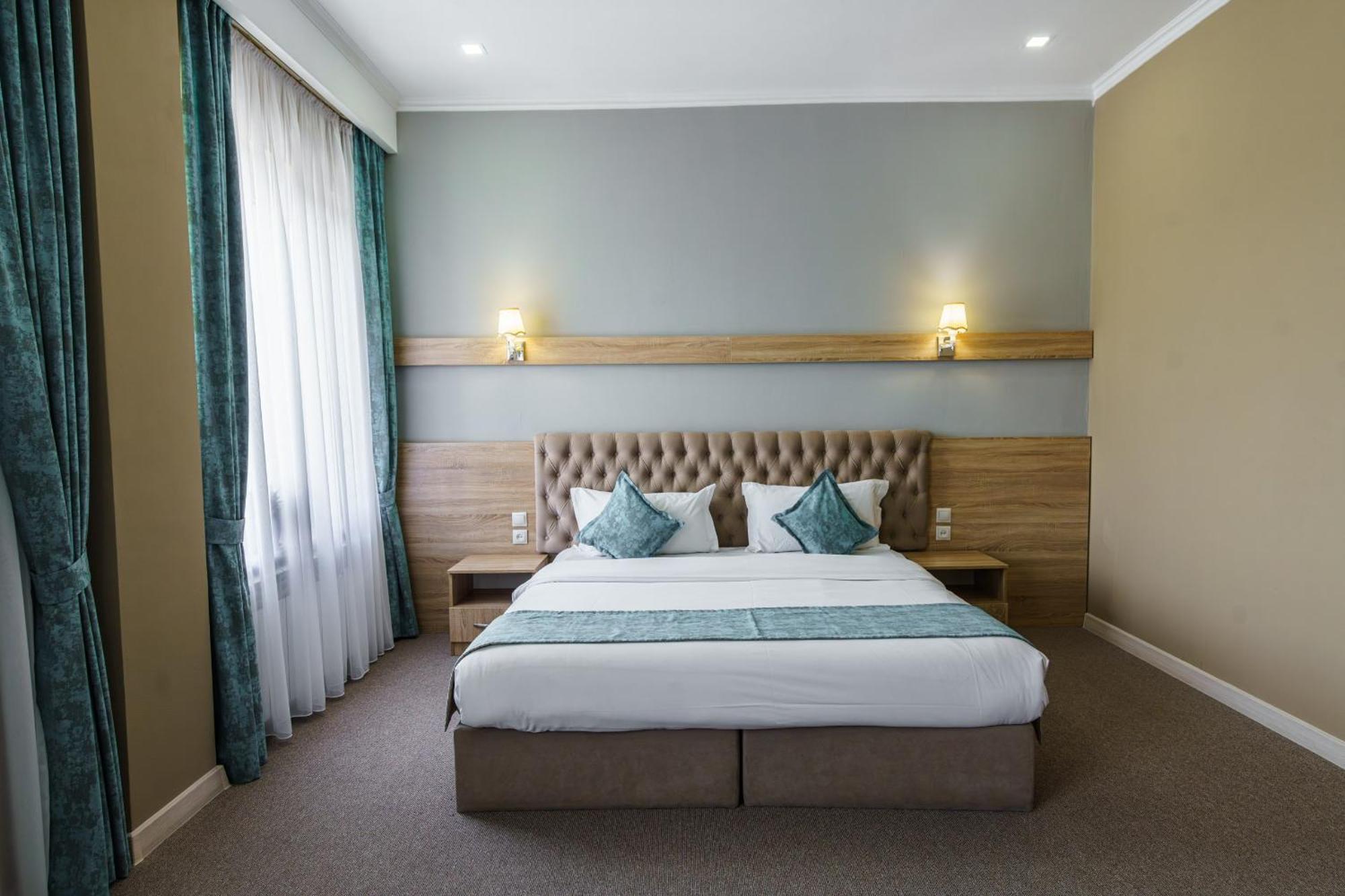 Park Hotel Al Bustan Schymkent Exterior foto